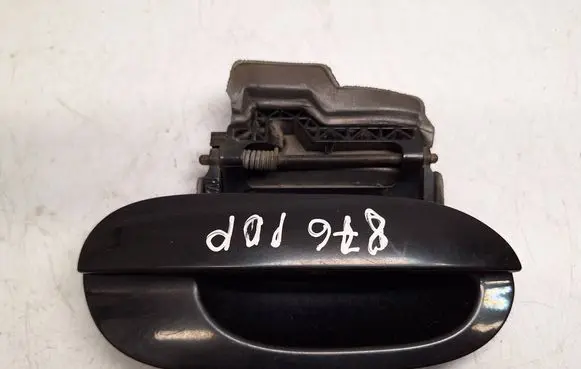 BMW 5 E39 Front door exterior handle 51210000516