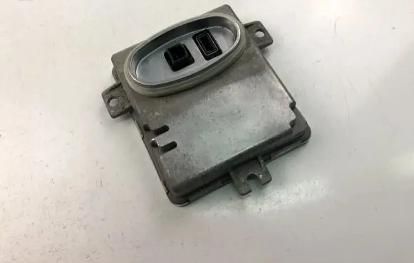BMW 3 E90 E91 Xenon control unit/module 6261110499