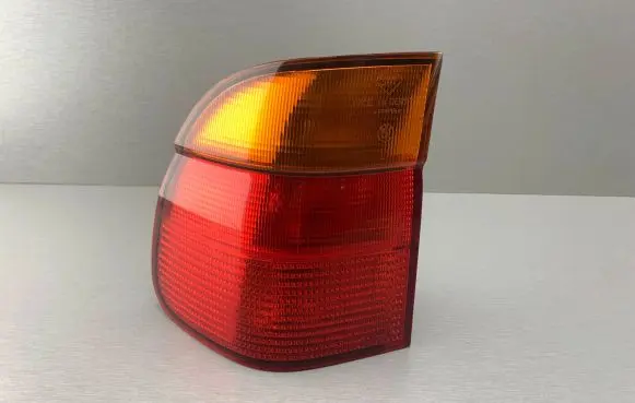 BMW 5 E39 Rear/tail lights 8361671