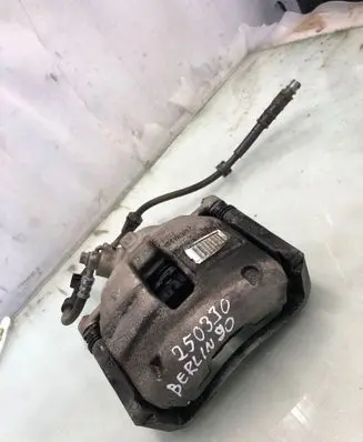 Citroen Berlingo Front brake caliper 9672297280