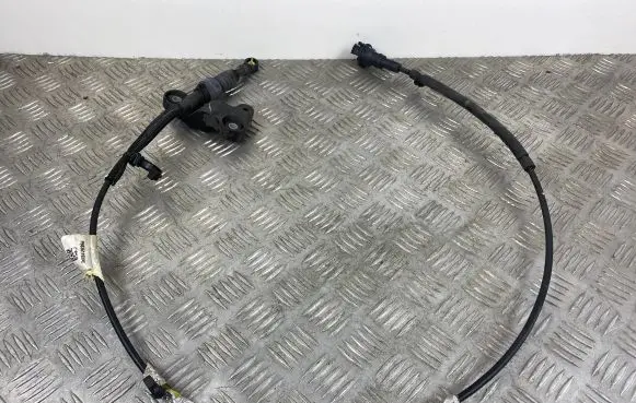 Jeep Grand Cherokee WL Gear shift cable linkage P68361192AE