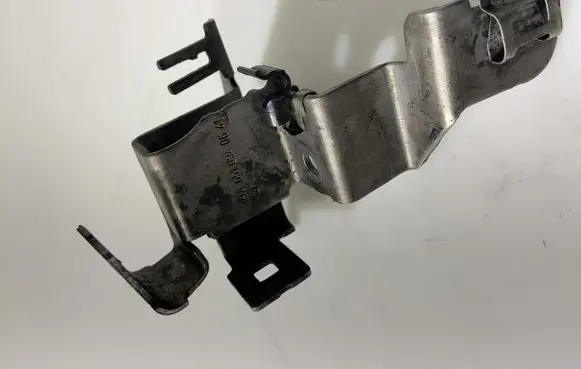 Mercedes-Benz Sprinter W906 Other engine bay part A6510940641
