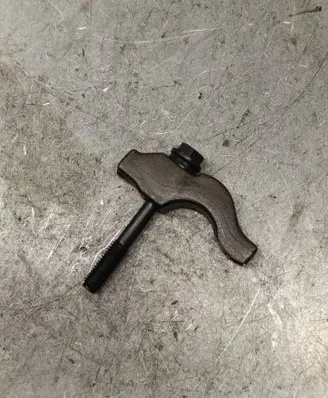 Opel Astra J Fuel Injector clamp holder 