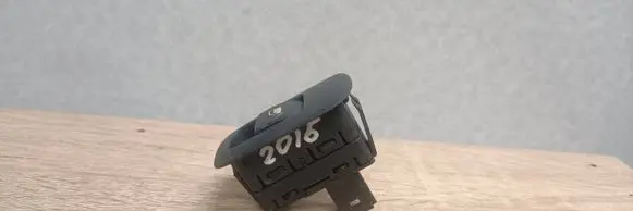 Citroen C4 Grand Picasso Electric window control switch 96639378ZD