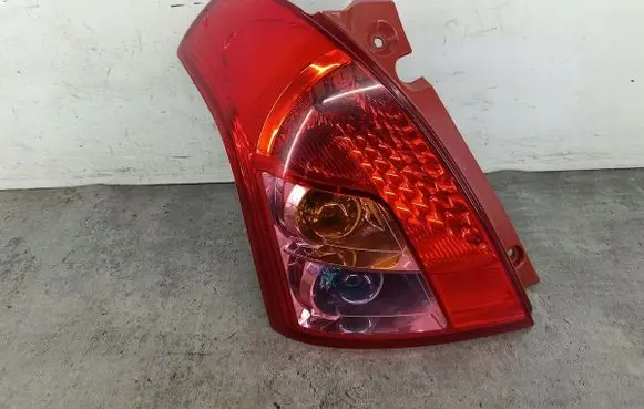 Suzuki Swift I Rear/tail lights