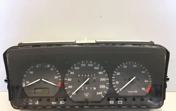 Volkswagen PASSAT B4 Speedometer (instrument cluster) 3A0919033A 6160593003