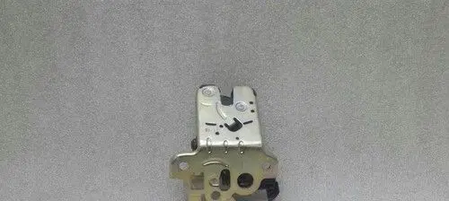 Audi A3 S3 8V Tailgate boot lock/latch motor 4H0827505A