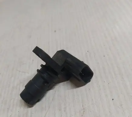 Volvo V70 Camshaft position sensor 8627354
