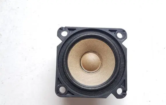 Mitsubishi Outlander IV Front door high frequency speaker 281526CA0A