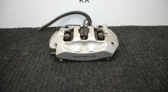Porsche Cayenne (92A) Rear brake caliper 7P0615424