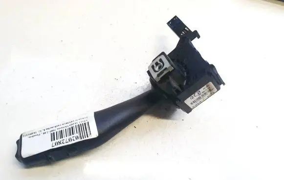 Skoda Octavia Mk2 (1Z) Wiper control stalk 1k0953513a 1k0953519a
