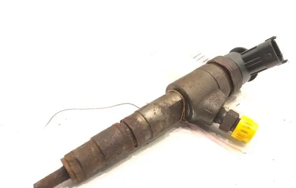 Peugeot 208 I Fuel injectors set 0445110566