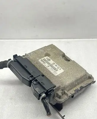 Volkswagen Golf IV Engine control unit/module 038906018BL 28SA3791 0281001845
