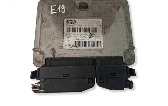 Fiat Panda II Engine control unit/module 51782647 6160112702 IAW4AFS2