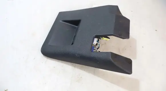 Toyota Yaris XP210 Other switches/knobs/shifts