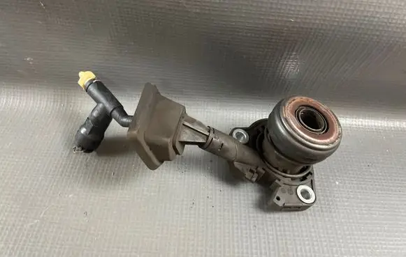 Citroen DS4 Clutch release bearing slave cylinder 9677933380