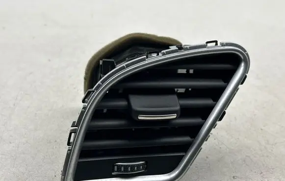 Audi A4 S4 B8 8K Dashboard side air vent grill/cover trim 6481005