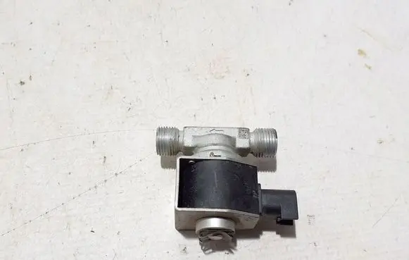 Air conditioning (A/C) expansion valve