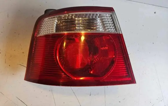 KIA Carens I Rear/tail lights 0K2FB-51140