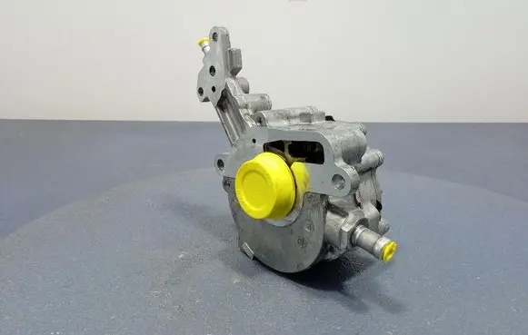Audi A4 S4 B6 8E 8H Vacuum pump BOSCHV300