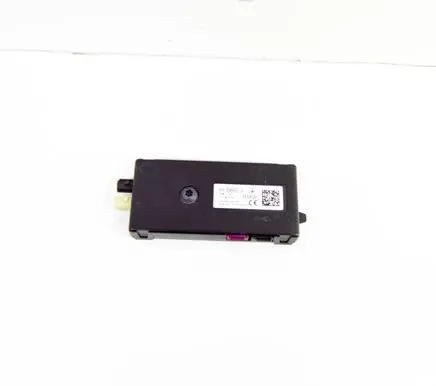 BMW X3M F97 Aerial antenna amplifier 9389613