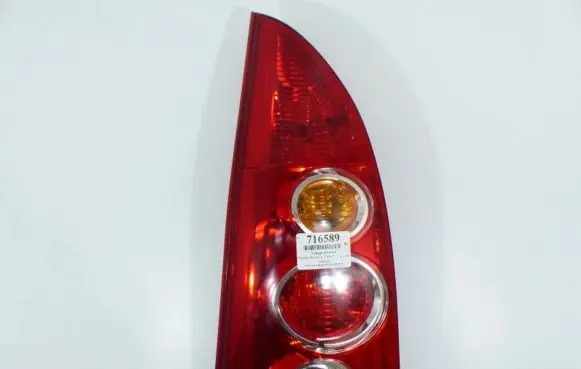 Mazda Premacy Rear/tail lights IMPRK716589