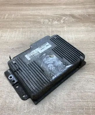 Renault Megane I Engine control unit/module ECU 7700112444 S113725208A