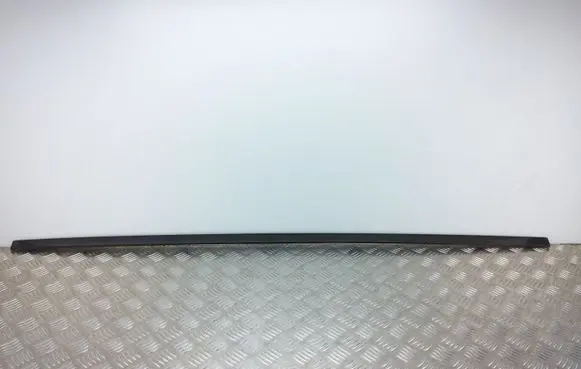 Roof trim bar molding cover