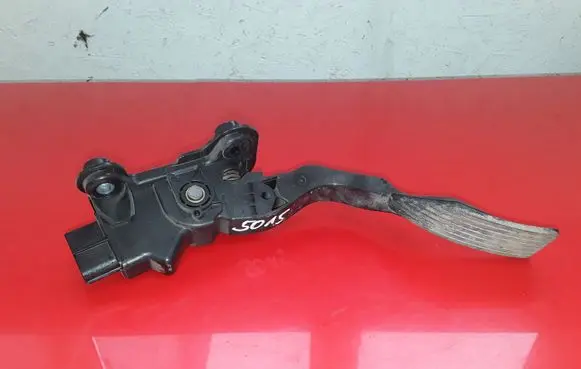 Citroen C-Crosser Accelerator throttle pedal MN101543 07026B3B 46105991457