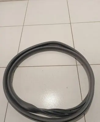Ford Fiesta Rear door rubber seal (on body) D1m2a