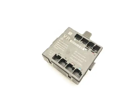 Mercedes-Benz C W204 Door control unit/module 2128203785