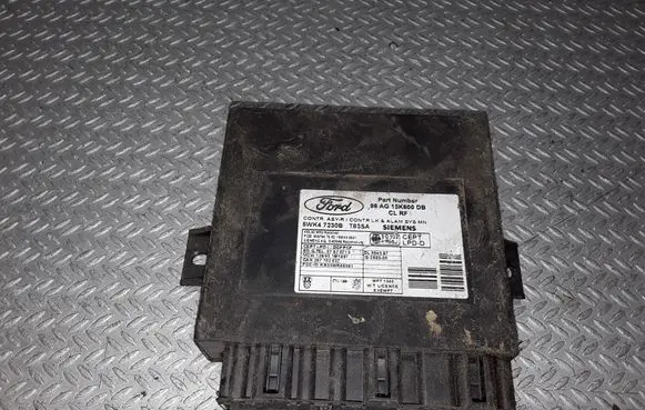 Ford Focus Comfort/convenience module 98AG15K600DB 5WK47230B