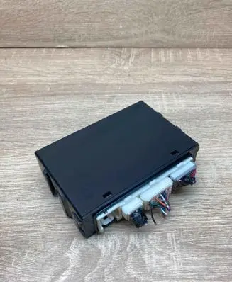 Mazda 3 II Other control units/modules CCY9675DZA X1T40476H2 K6266