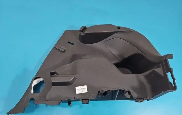 Toyota Yaris Trunk/boot side trim panel 587310D040 IMPRK1597870