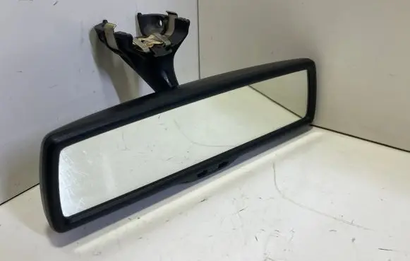Volkswagen Touran I Rear view mirror (interior) 015625