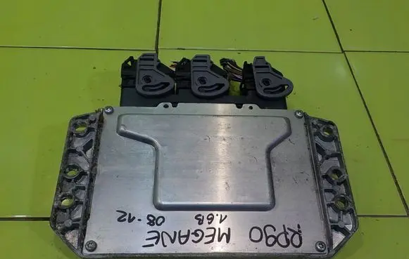 Renault Megane III Engine control unit/module V29009794A RP90