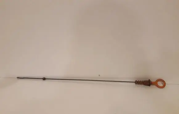 Volkswagen PASSAT B6 Oil level dip stick 038115611B