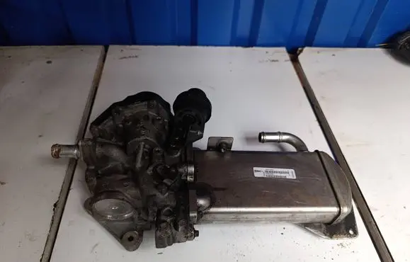 Audi A4 S4 B8 8K EGR valve 03L131512CD