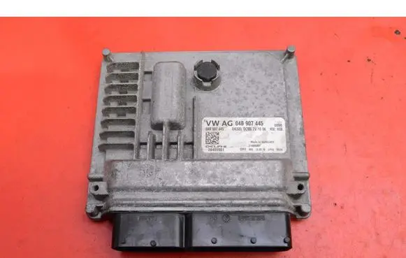 Skoda Rapid (NH) Engine control unit/module ECU 04B907445