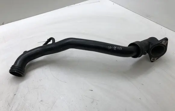 Peugeot 5008 Engine coolant pipe/hose 9683027280
