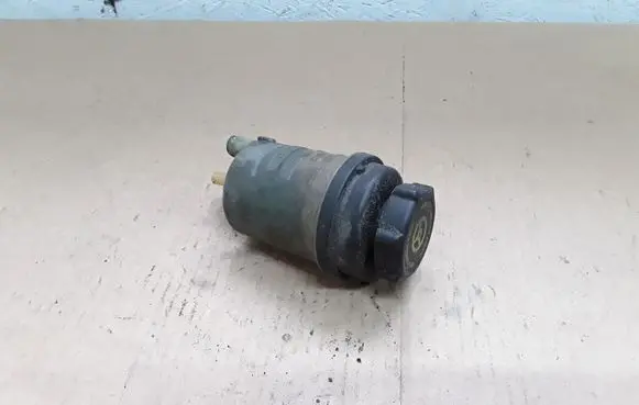 Land Rover Freelander 2 - LR2 Power steering fluid tank/reservoir 6G913R700AB