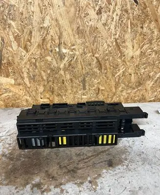 Mercedes-Benz E W211 Comfort/convenience module 2115452101 5DK00804750