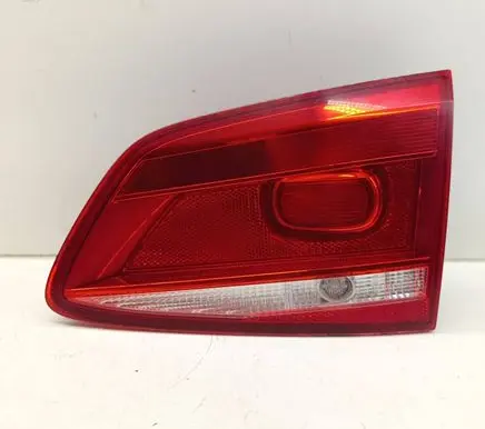 Volkswagen PASSAT B7 Tailgate rear/tail lights 3AF945094L