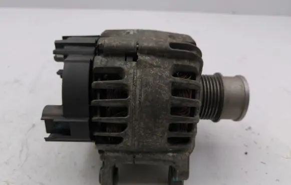 Seat Ibiza V (KJ) Generator/alternator 04E903015