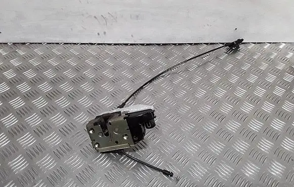Renault Espace IV Front door lock
