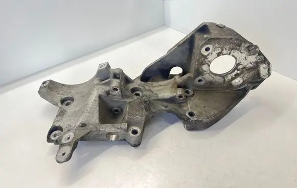 Generator/alternator bracket