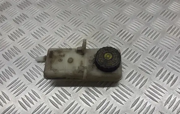 Citroen C4 I Brake fluid reservoir 0204224574
