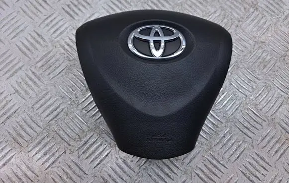 Toyota Auris 150 Steering wheel airbag 4513002290B0 004538707PDA 6062479