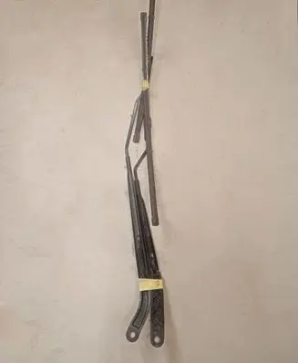 Renault Megane IV Windshield/front glass wiper blade 288864698R