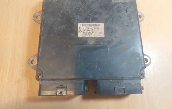 Mitsubishi Colt Engine control unit/module ECU A1351503479 8631A098 E6T42487